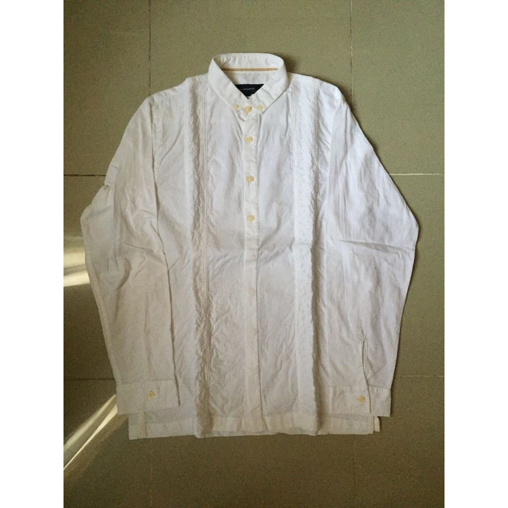 THE EXECUTIVE Kemeja Linen Putih S
