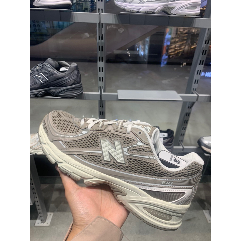 NEW BALANCE 740 - BEIGE / ORIGINAL 100% PRODUCT BY MAP WITH RECEIPT STORE