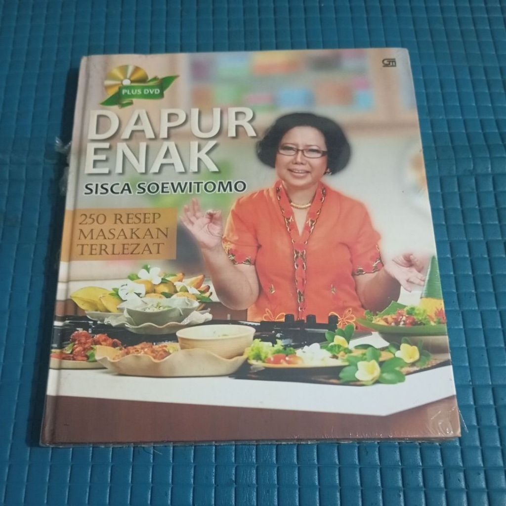 Resep DAPUR ENAK SISCA SOEWITOMO 250 RESEP MASAKAN TERLEZAT