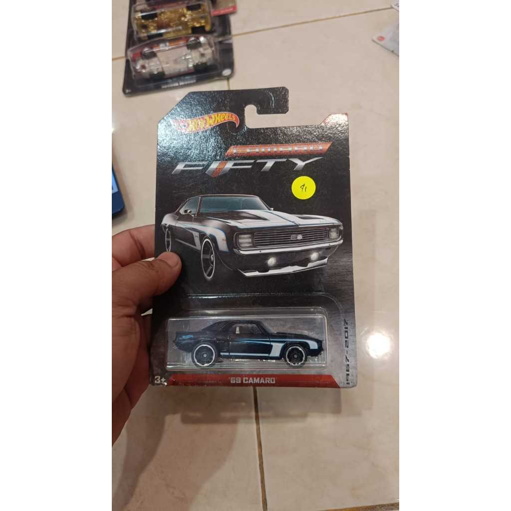 Hotwheels 69 Camaro Fifty