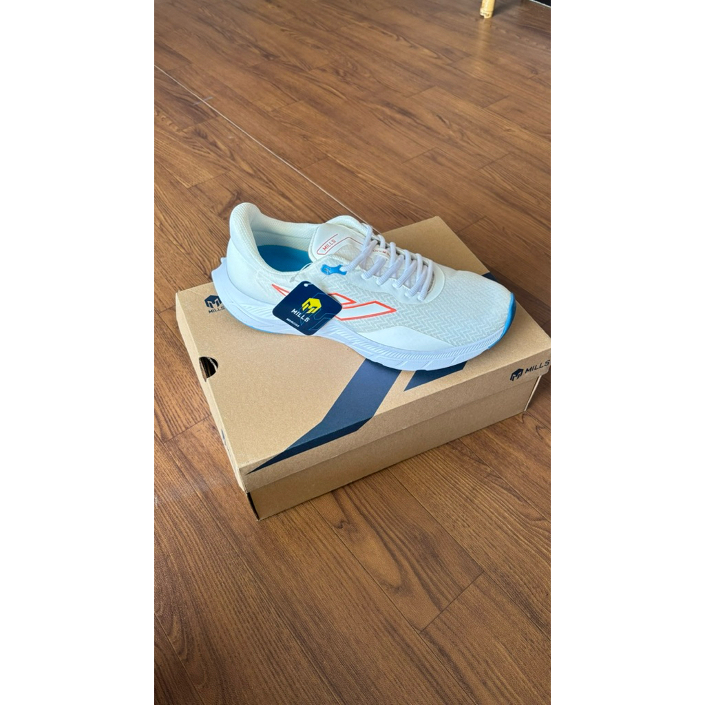 MILLS running shoes Treximo