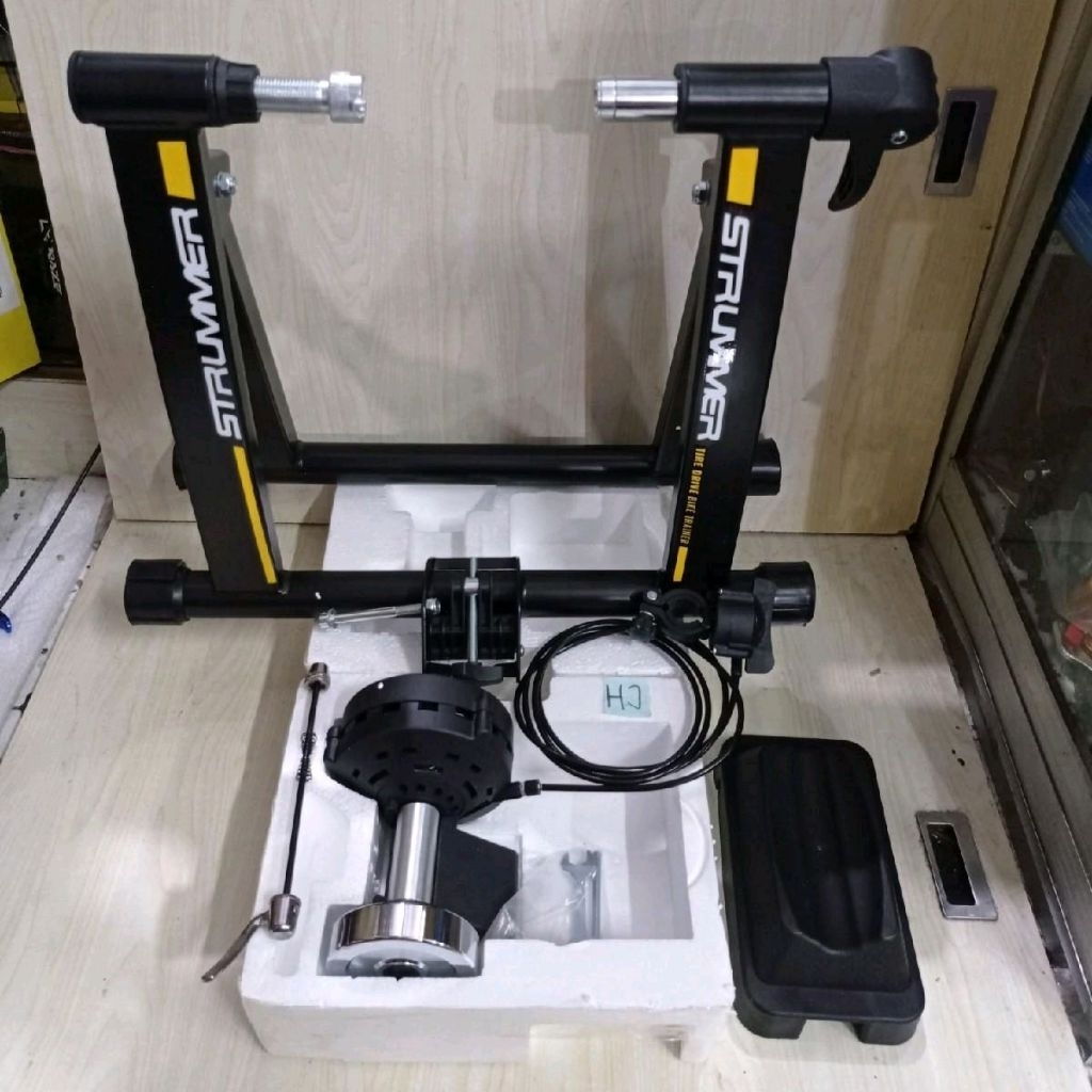 Bike Trainer Strummer BT09 Remote FIXIE 700c MTB 26 27.5 29