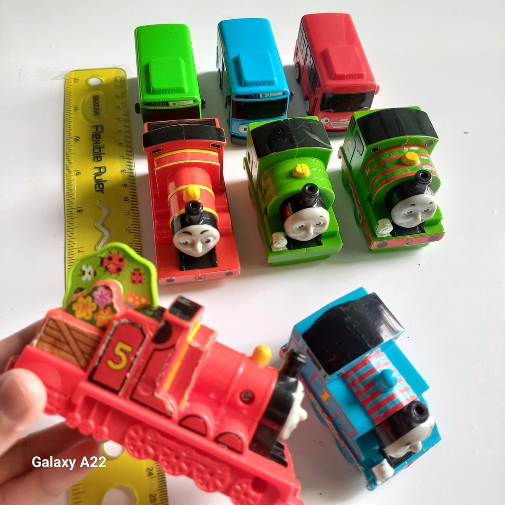 mainan anak kereta thomas original McD dan bus Rogi dan Gani