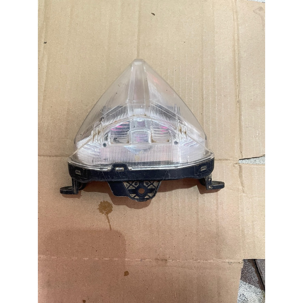 lampu belakang stoplamp Hssy Honda cbr 150R sonic 150R 33701 K45 N41