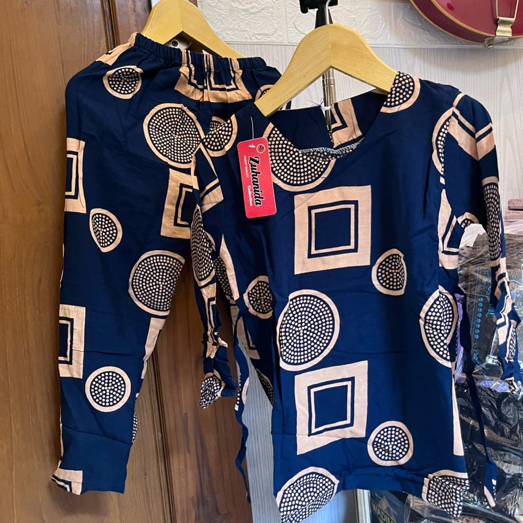 [TERMURAH] Setelan Anak Perempuan Batik Cewek Motif Etnik Katun Rayon Baju Anak PAUD TK Set Celana P