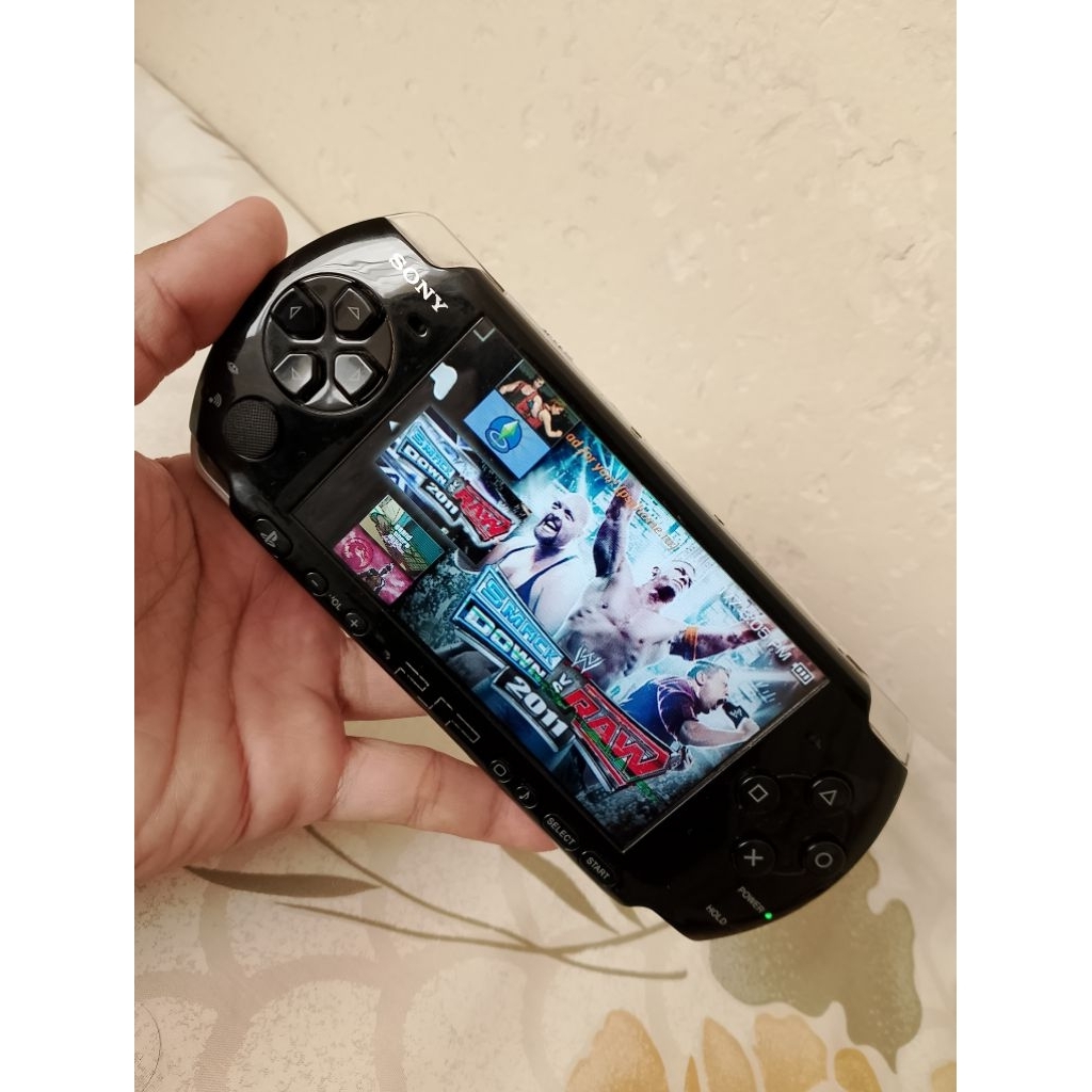 psp seri 3006 second nyala minus 16gb