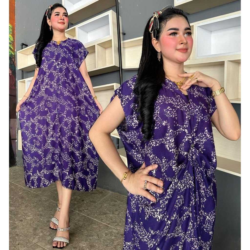 Kaftan Lengan Pendek Wanita Rayon Motif Batik