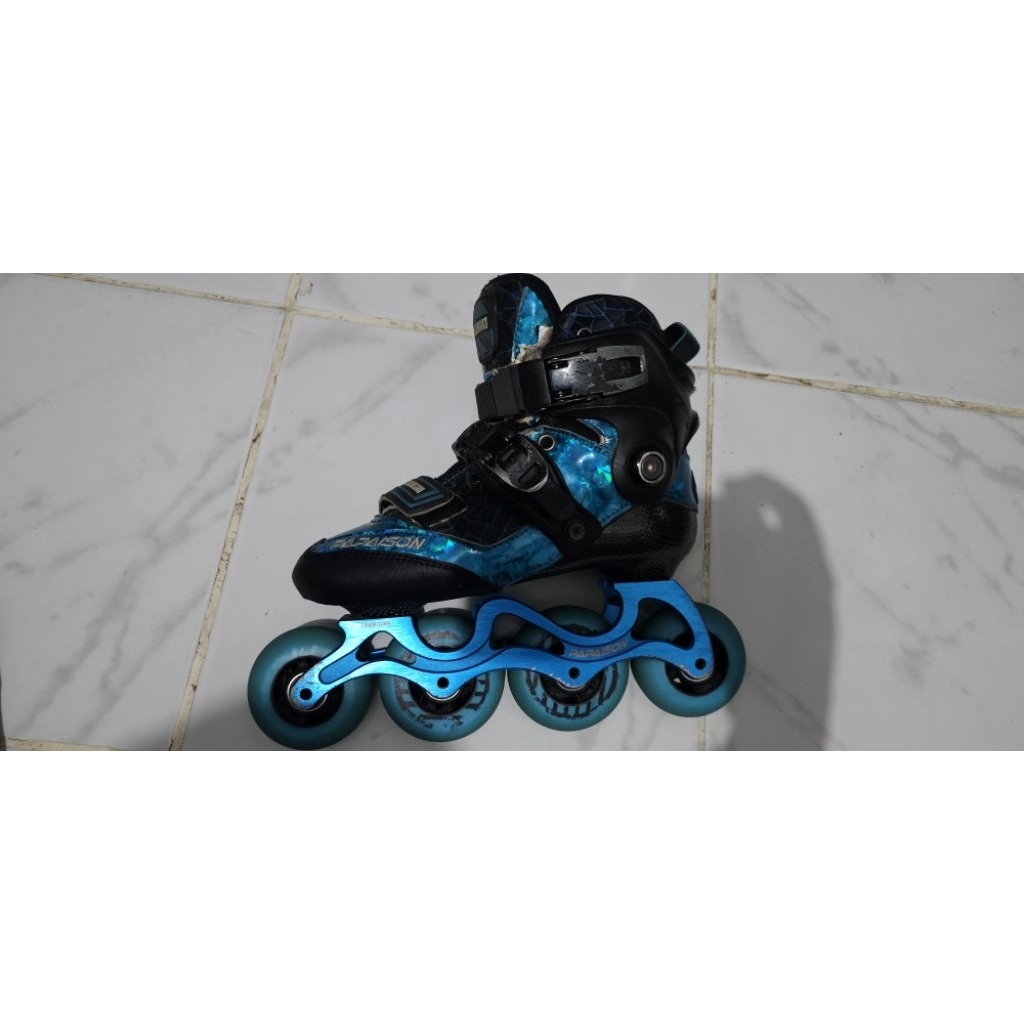 prelove Sepatu Roda / Inline Skate Carbon Size 33 - 35