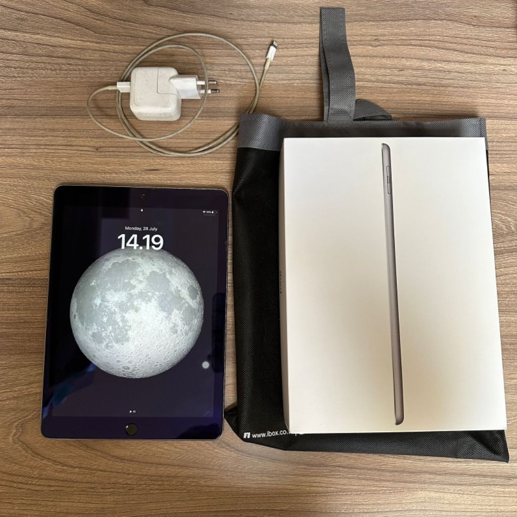 ipad 5th generation wifi 32gb space gray