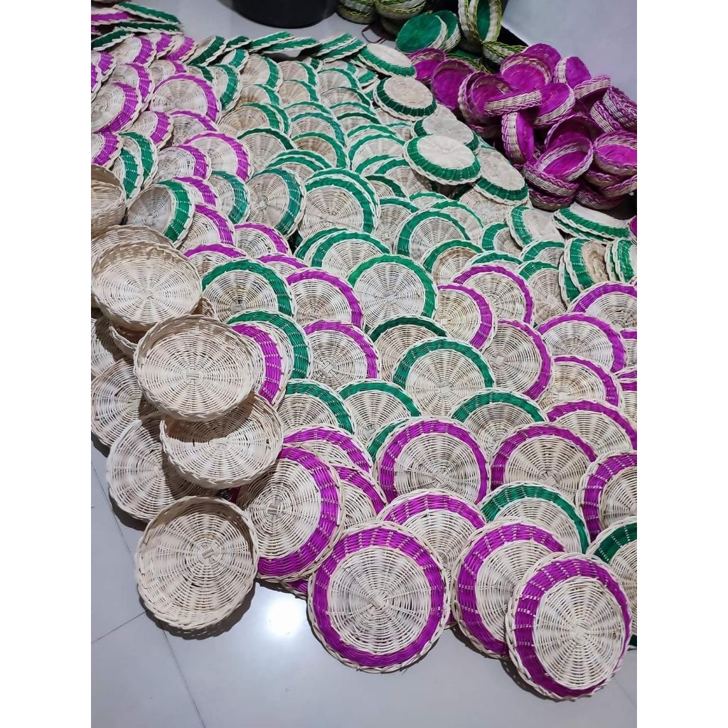Grosir piring ayaman rotan isi 50 pcs/Piring ayaman rotan/Piring rotan asli/piring rotan warna