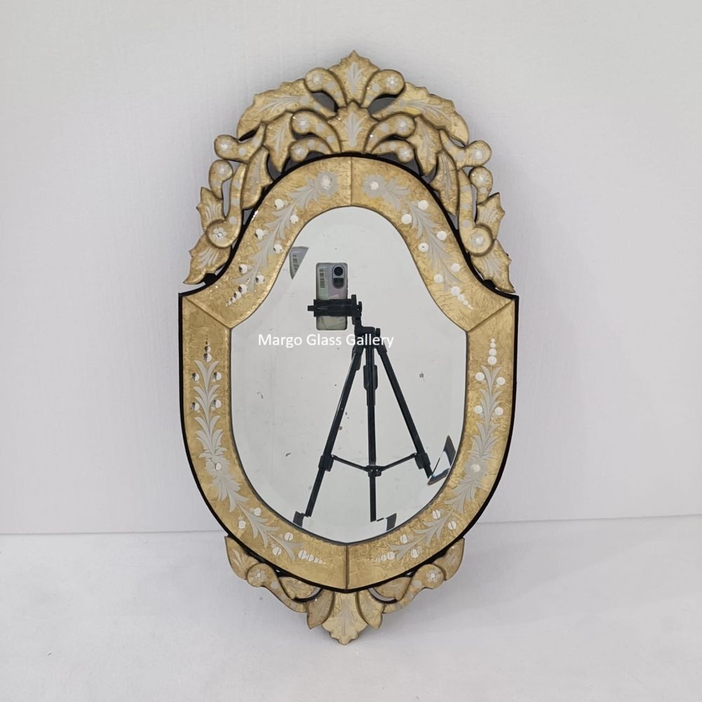 Cermin dinding wastafel/ cermin dinding ukir/ cermin dinding gold aesthetic/ cermin kamar mandi