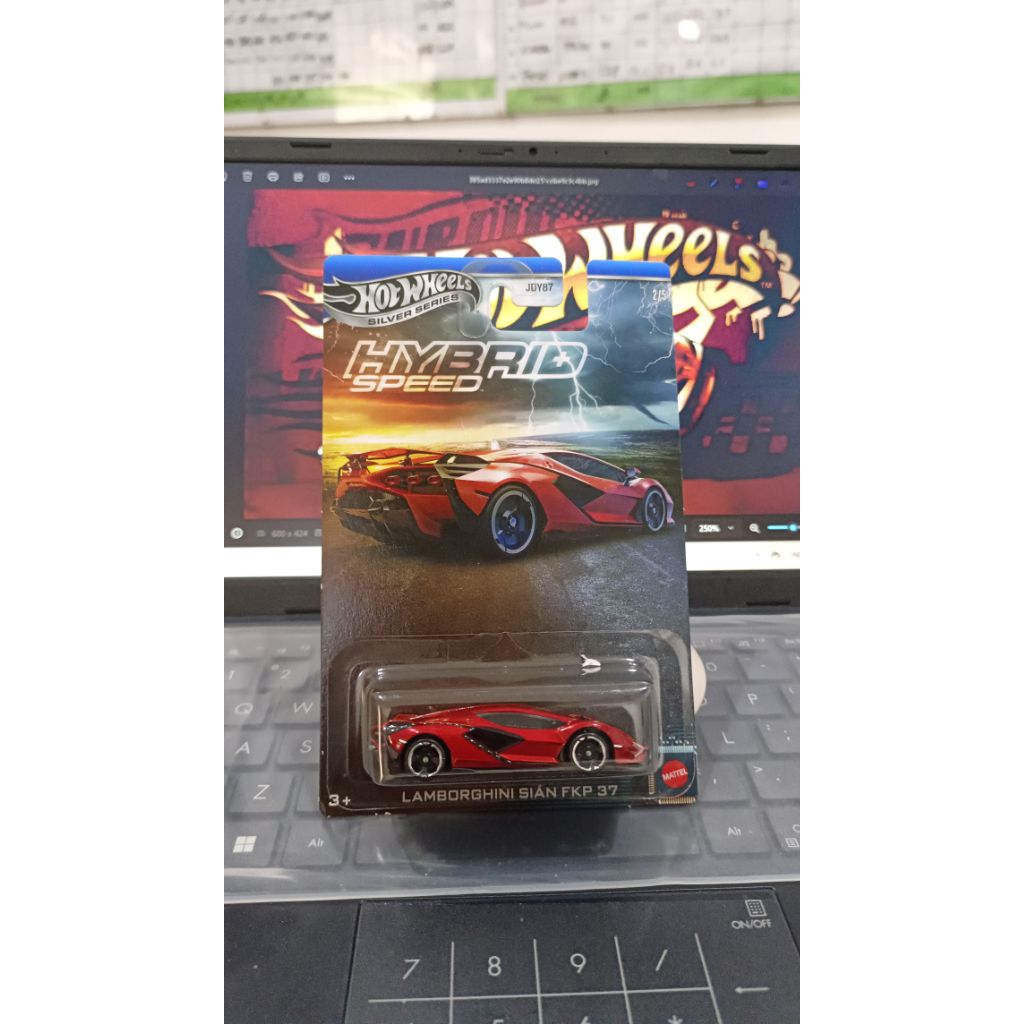 Lamborghini Sian FKP 37