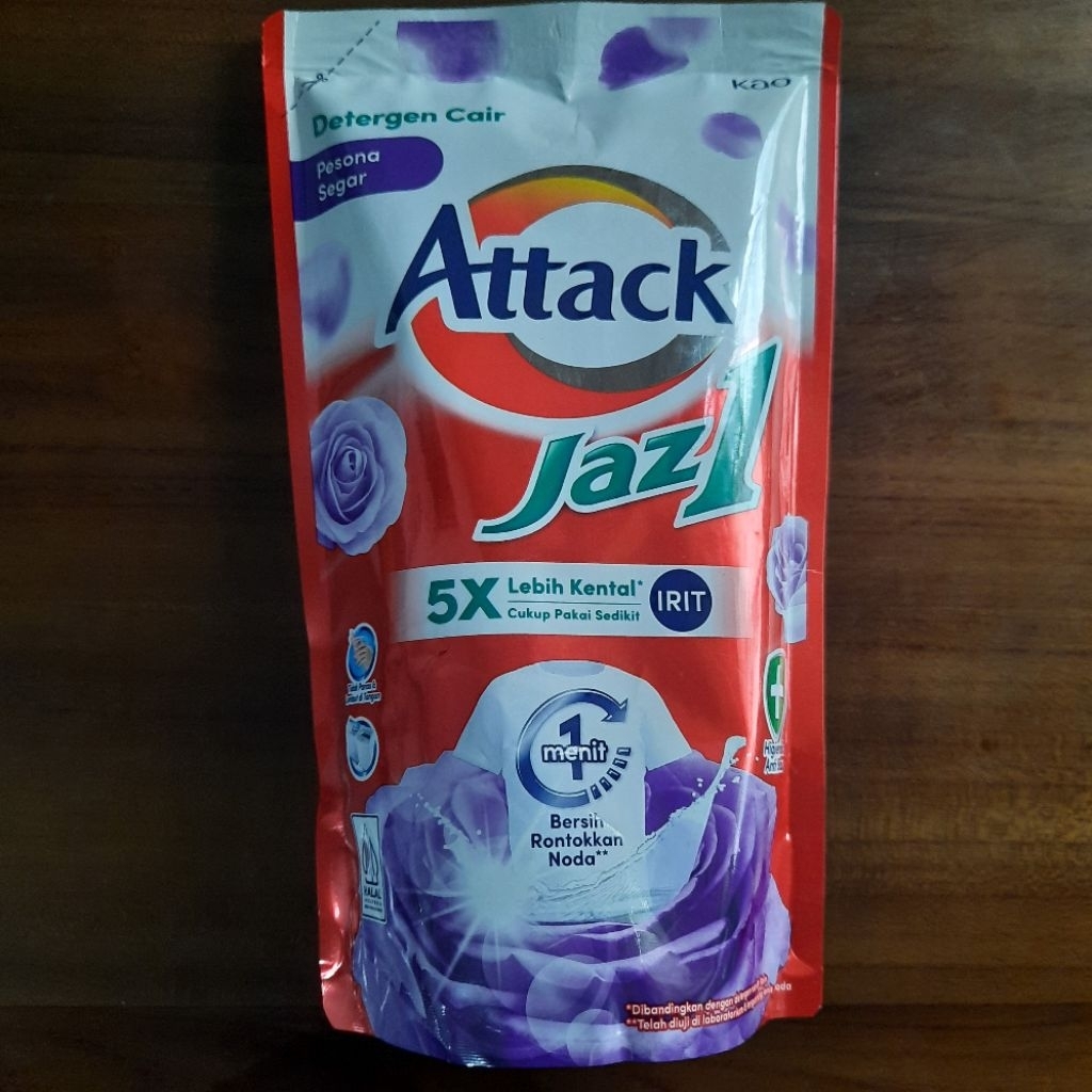 Attack Jaz1 Sabun Cuci Baju Cair 700 Gram