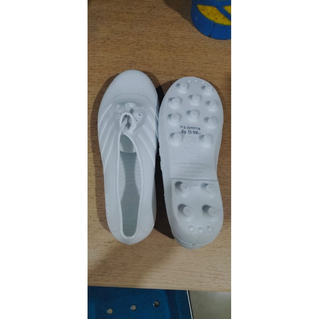 Sepatu Karet NewEra Sepatu Serbaguna Sepatu Sawah
