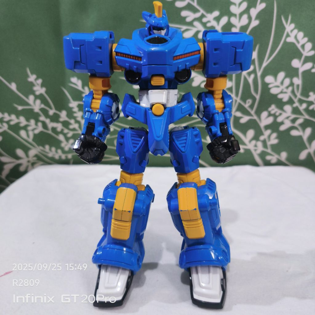 Mainan MiniForce Super Dino Power FORCE TRIG Triceratops