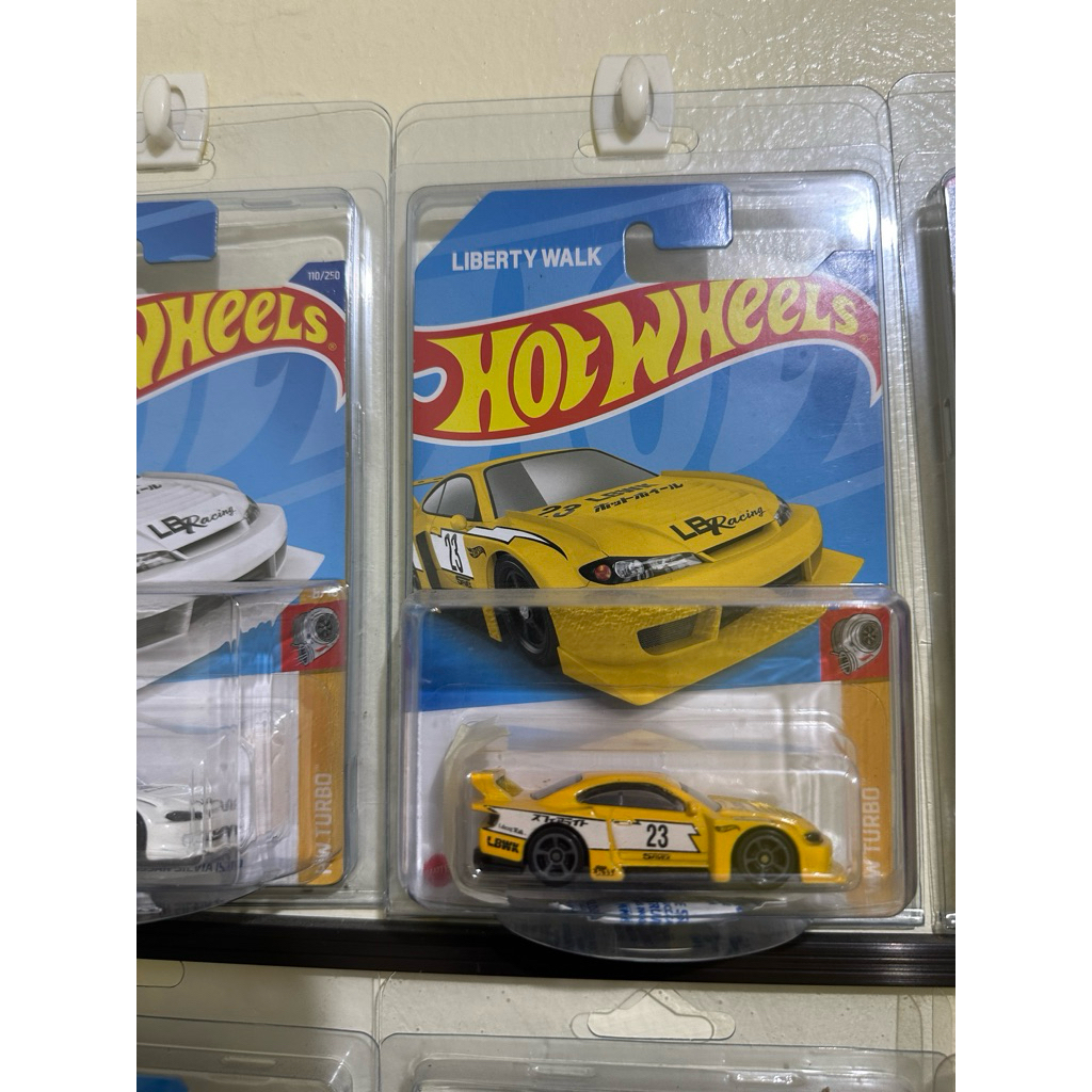 hotwheels nissan silvia s15 lbwk kuning reguler (free protector)