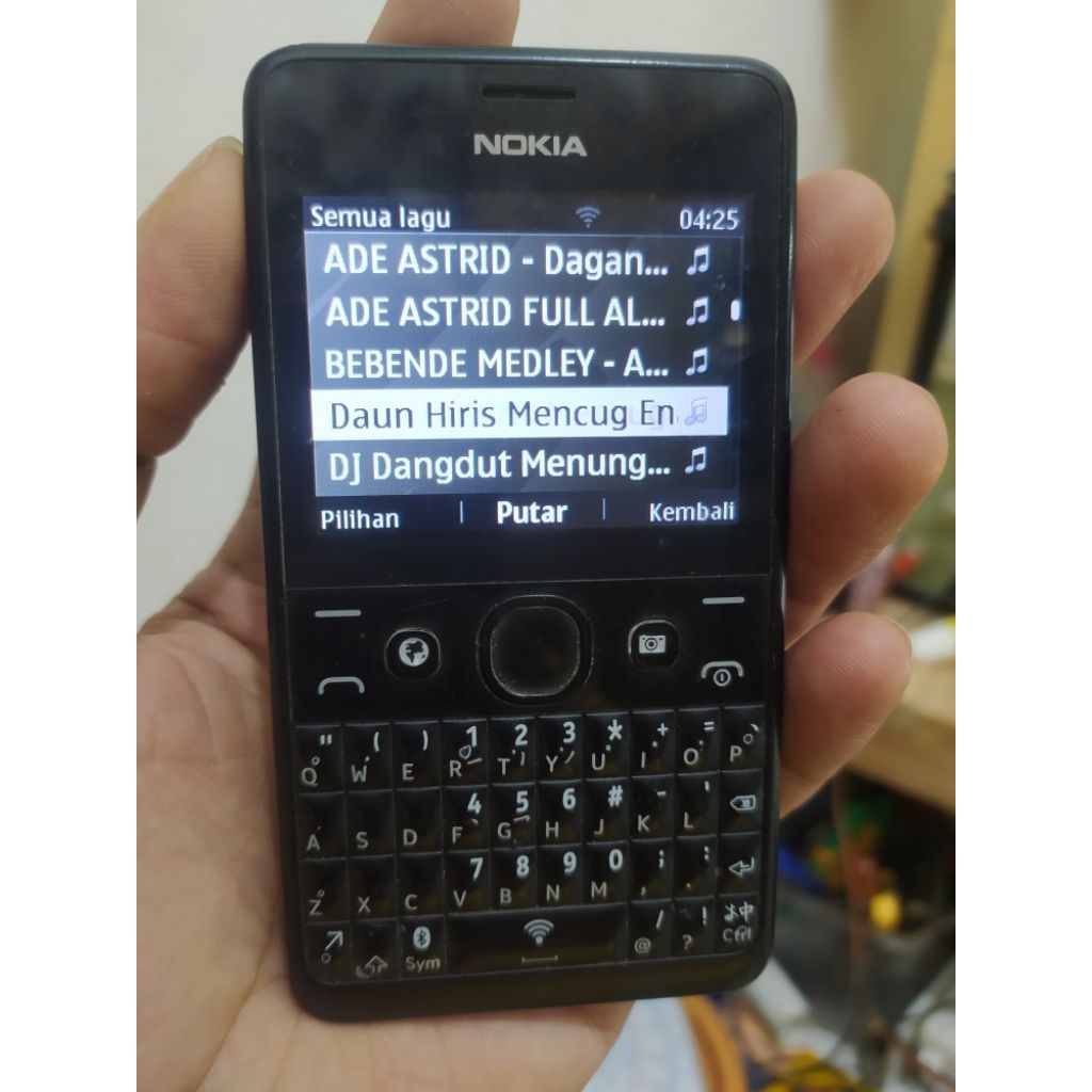 HP NOKIA MODEL:RM210 SECOND NORMAL SIAP PAKE BATRE ORIGINAL