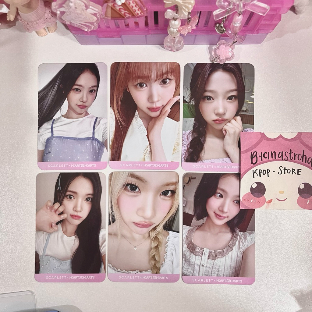 [READY] PC OFFICIAL HEARTS2HEARTS X SCARLETT H2H PHOTOCARD jiwoo juun yuha yeon ian carmen stella