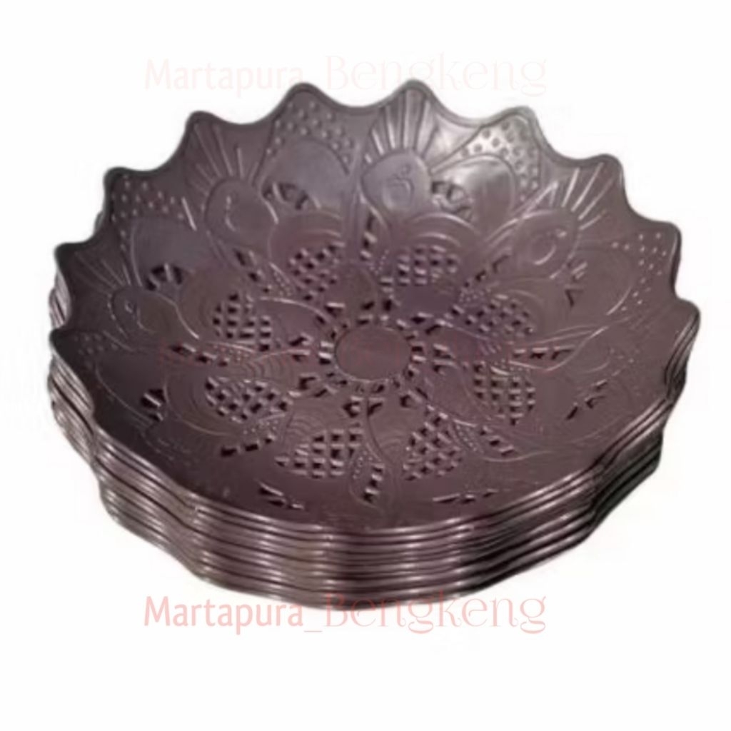 Piring rotan plastik motif anyaman lusinan