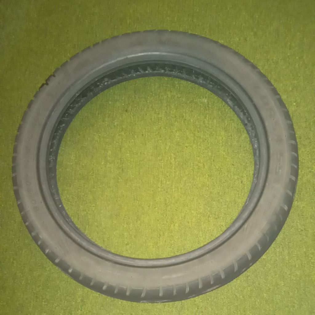 BAN LUAR RODA DEPAN MOTOR BEAT POP TUBELESS CORSA SS18 80/90