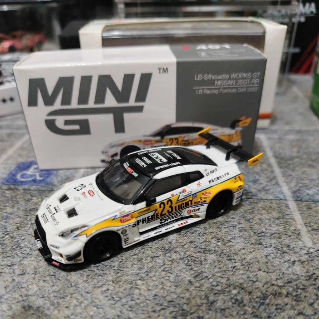 MINI GT #491 LBWK NISSAN GTR R35 PETIR LB RACING FORMULA DRIFT
