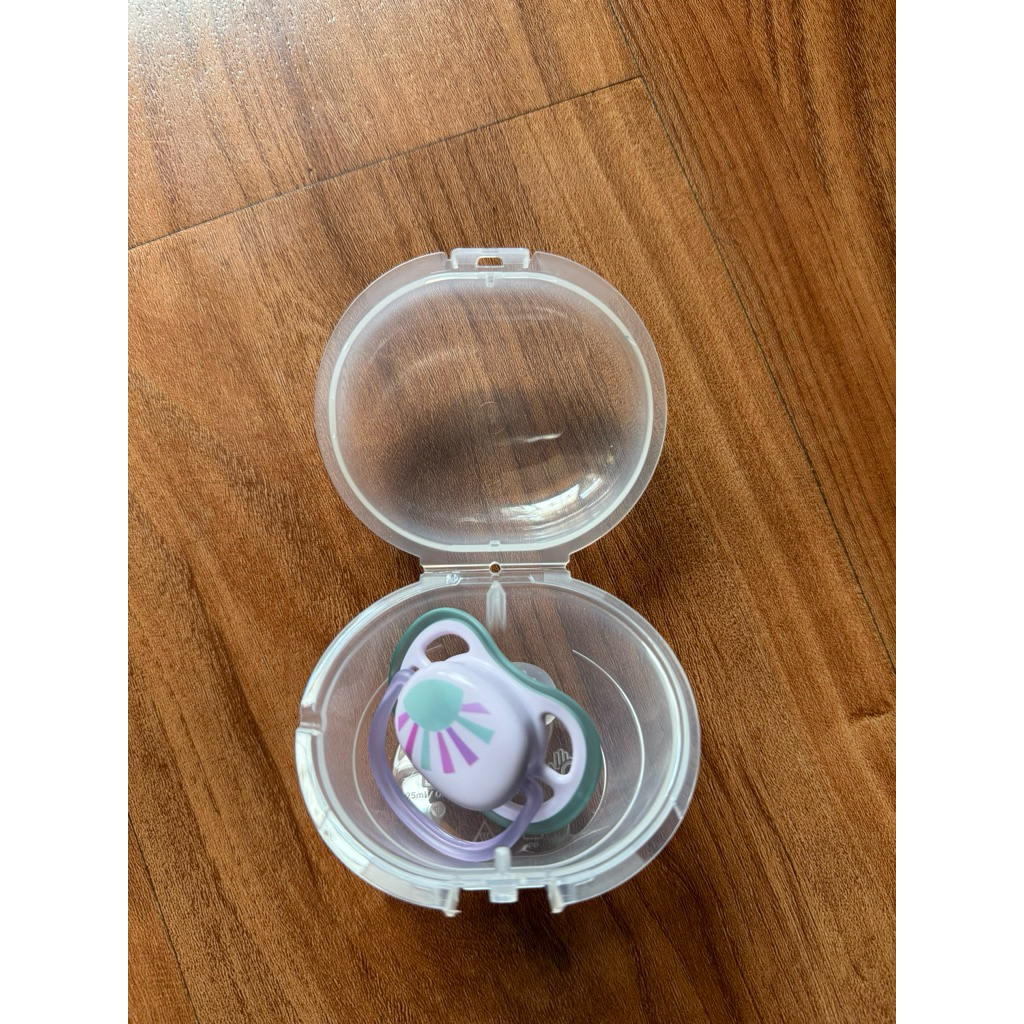 preloved Empeng Philips Avent 0-6 Bulan