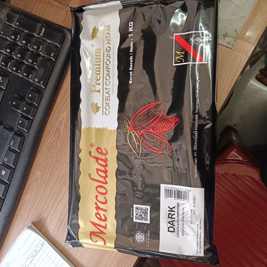 Mercolade coklat dark premium 1kg