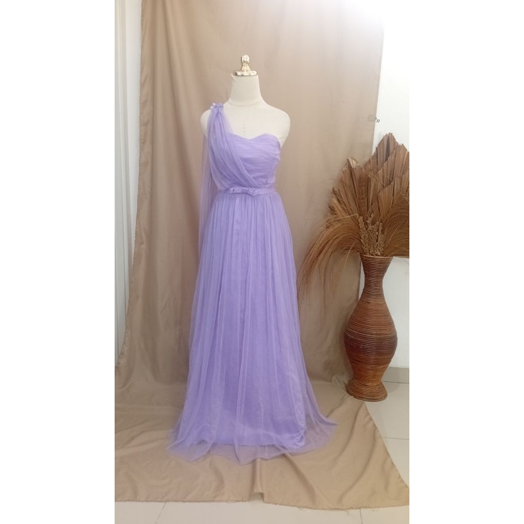 sewa gaun unggu- sewa gaun prewed-sewa gaun pesta