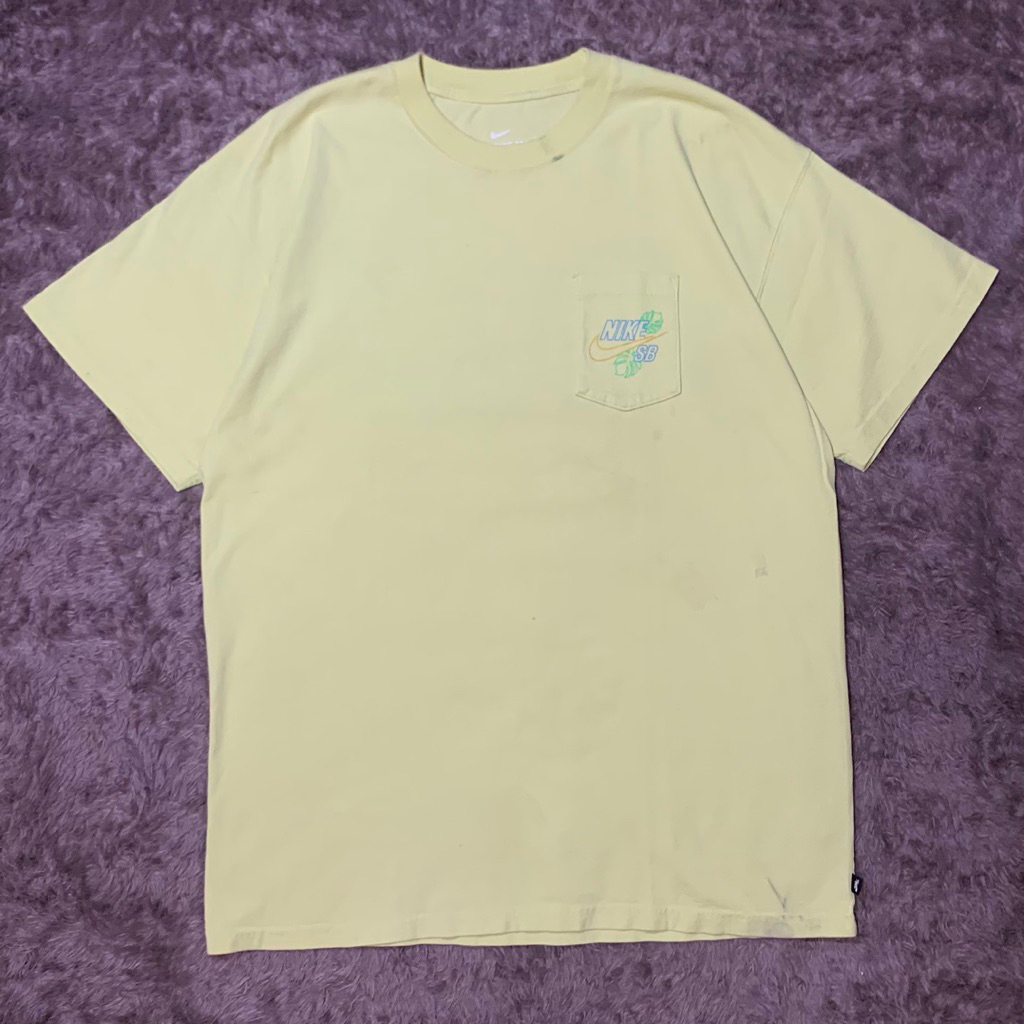 tshirt/kaos nike sb pocket