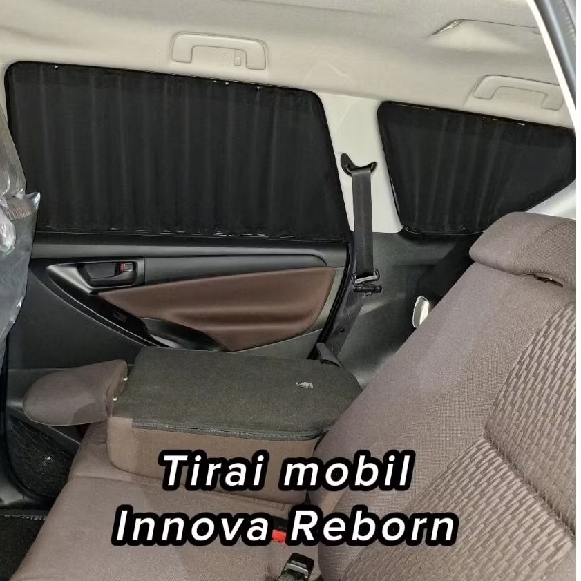 Tirai mobil Innova Reborn