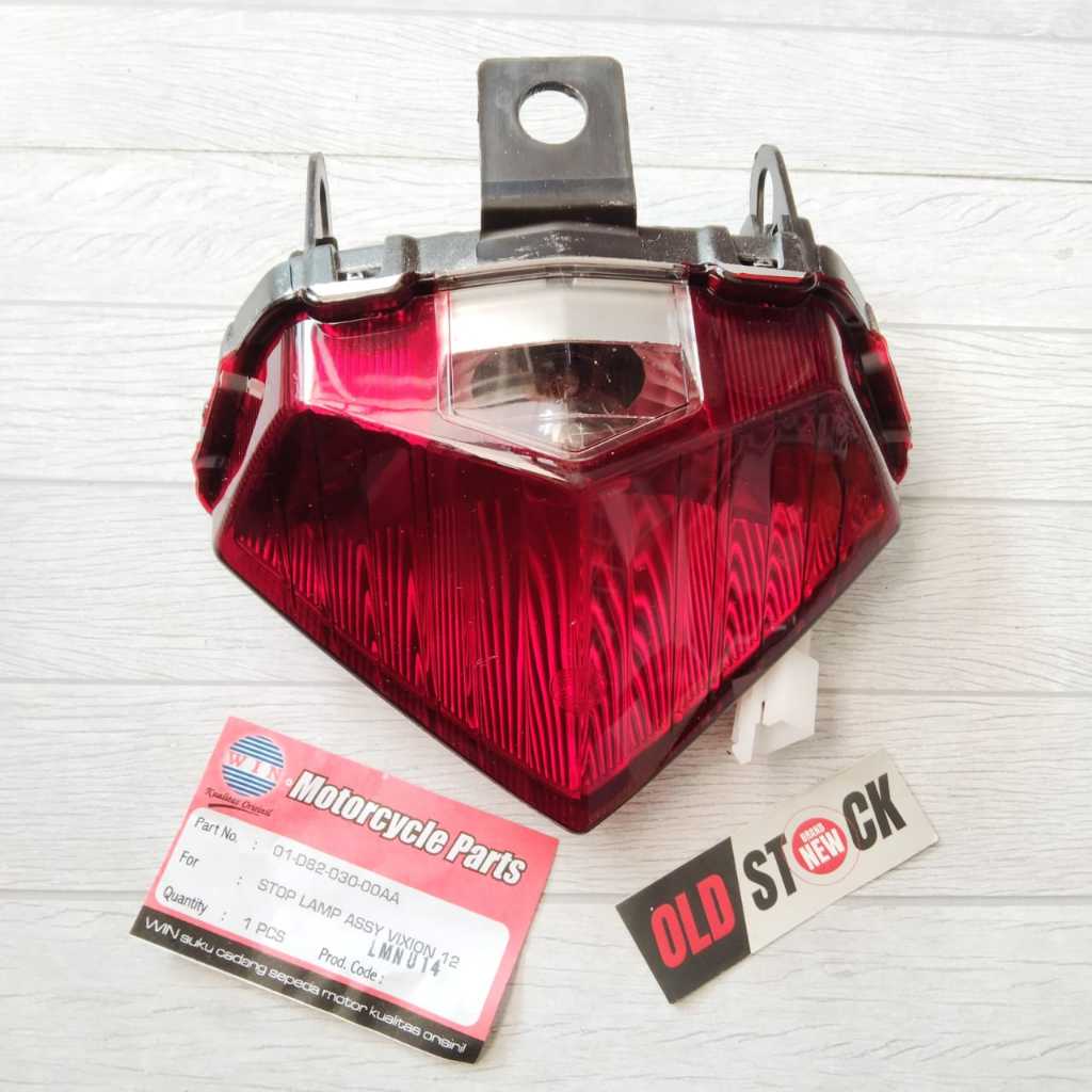 REFLEKTOR LAMPU BELAKANG STOPLAMP ASSY MERK WIN YAMAHA VIXION 12 -NEW OLD STOCK-
