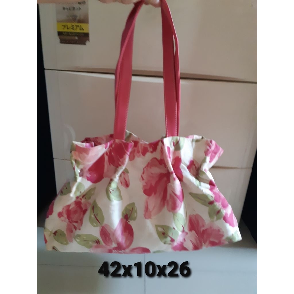 Tas ketek kanvas / shoulderbag bunga cantik