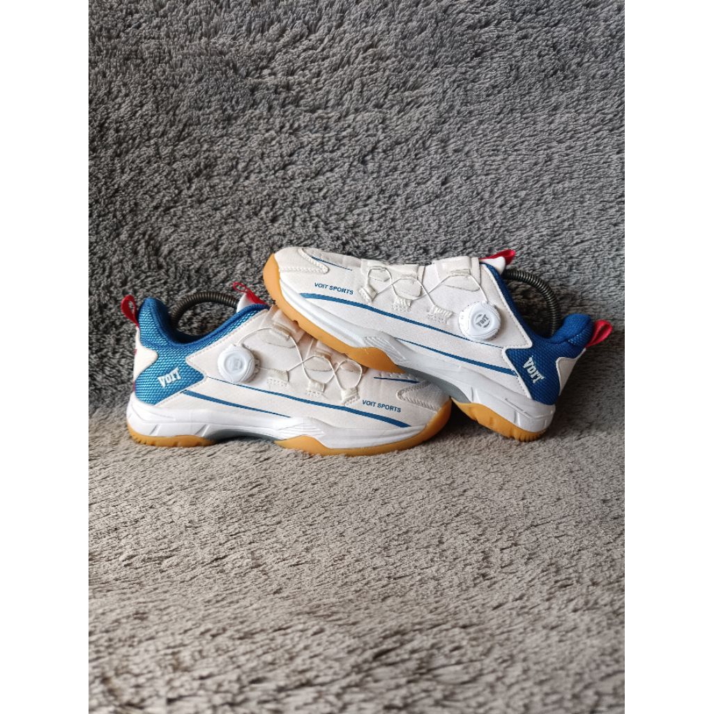 SEPATU BADMINTON VOIT BOA SIZE 40 ORIGINAL SECOND MURAH RINGAN