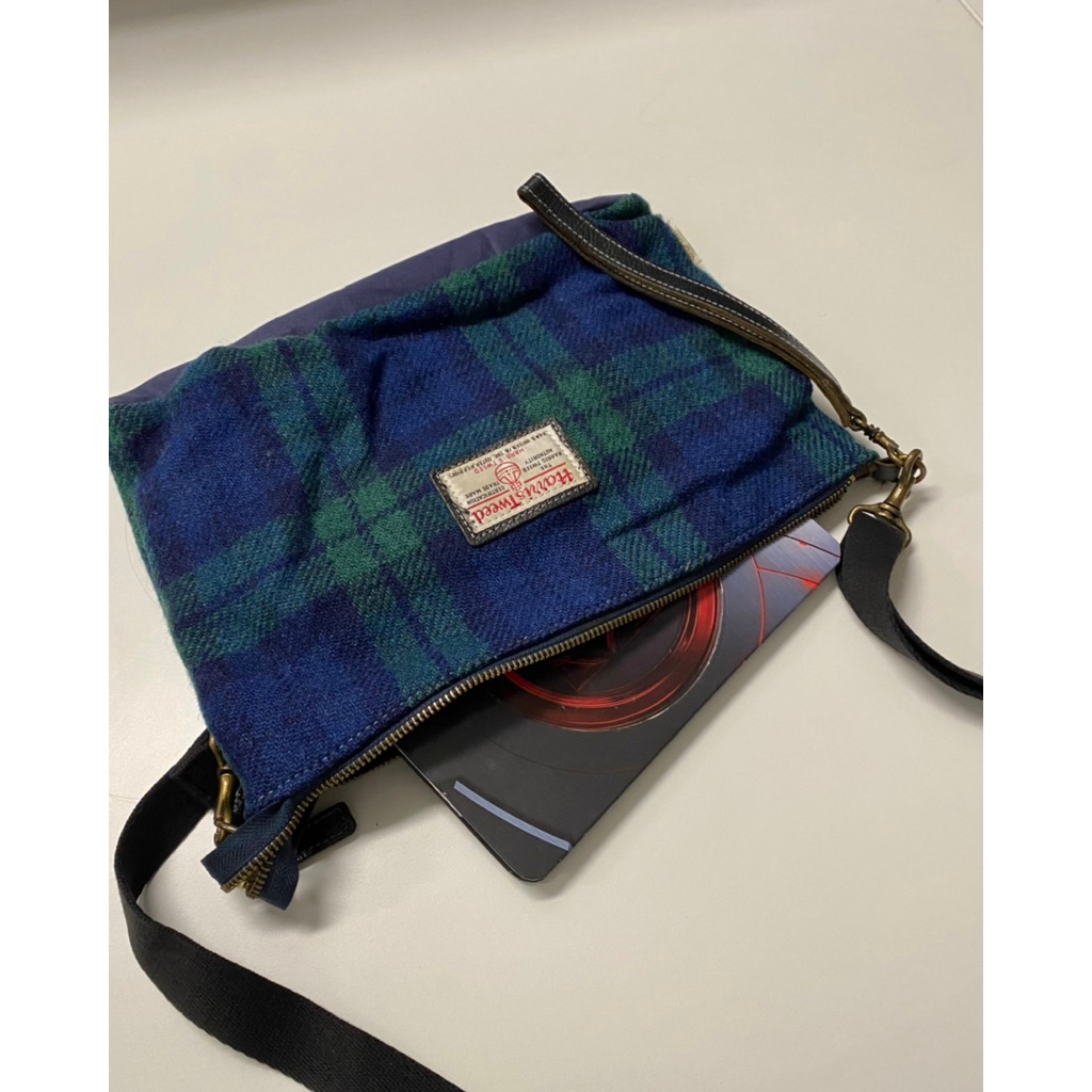 HARRIS TWEED SLING BAG