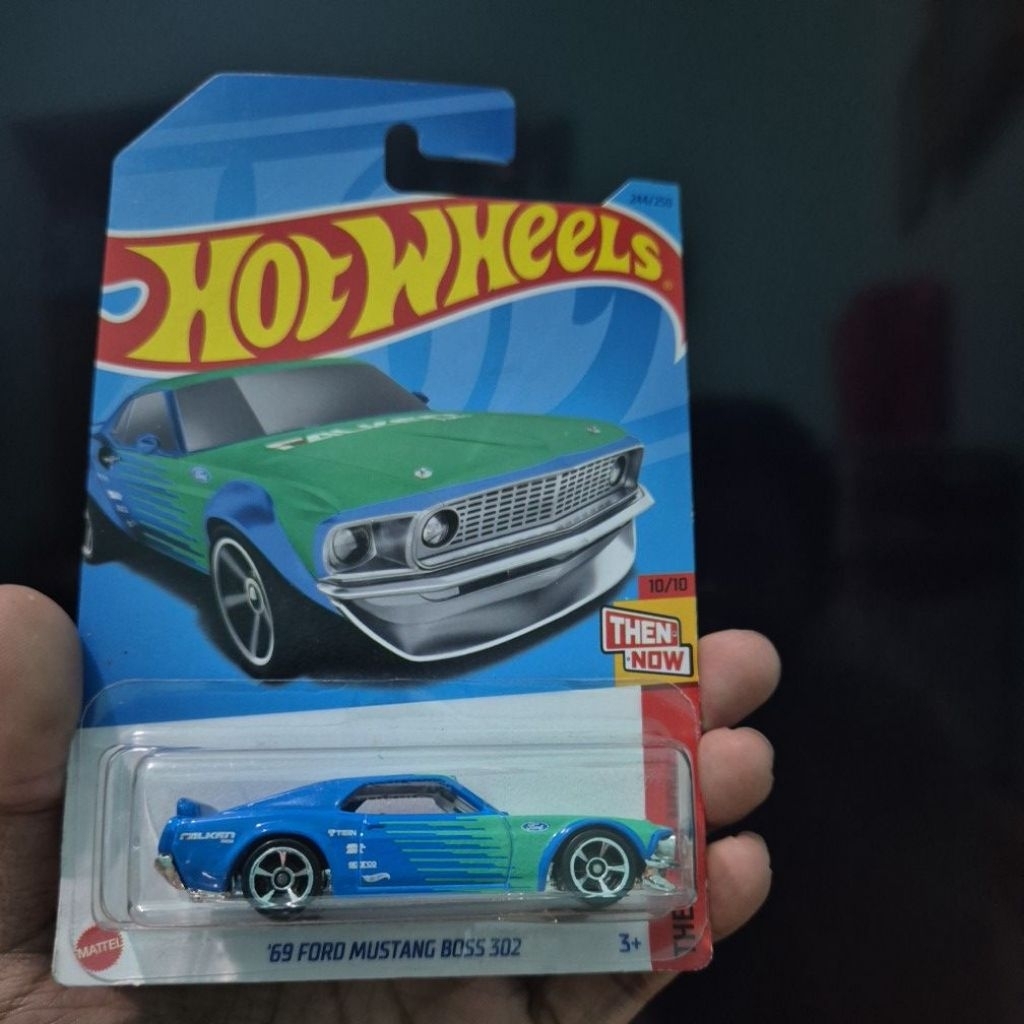 Hot Wheels 69 Ford Mustang Boss 302