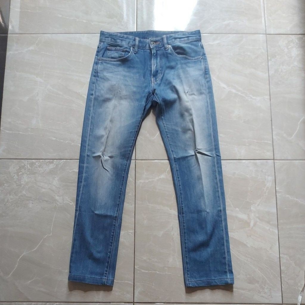 Uniqlo blue jeans preloved