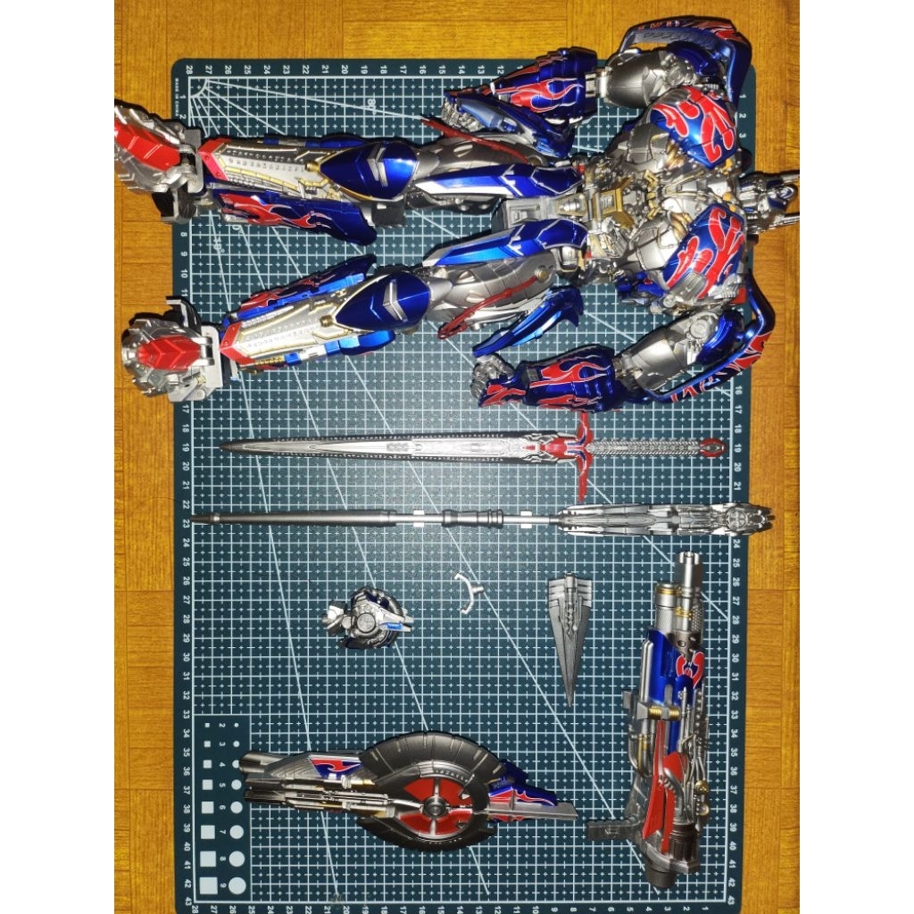 BS-03 Cybertron Cavaliers Optimus Prime