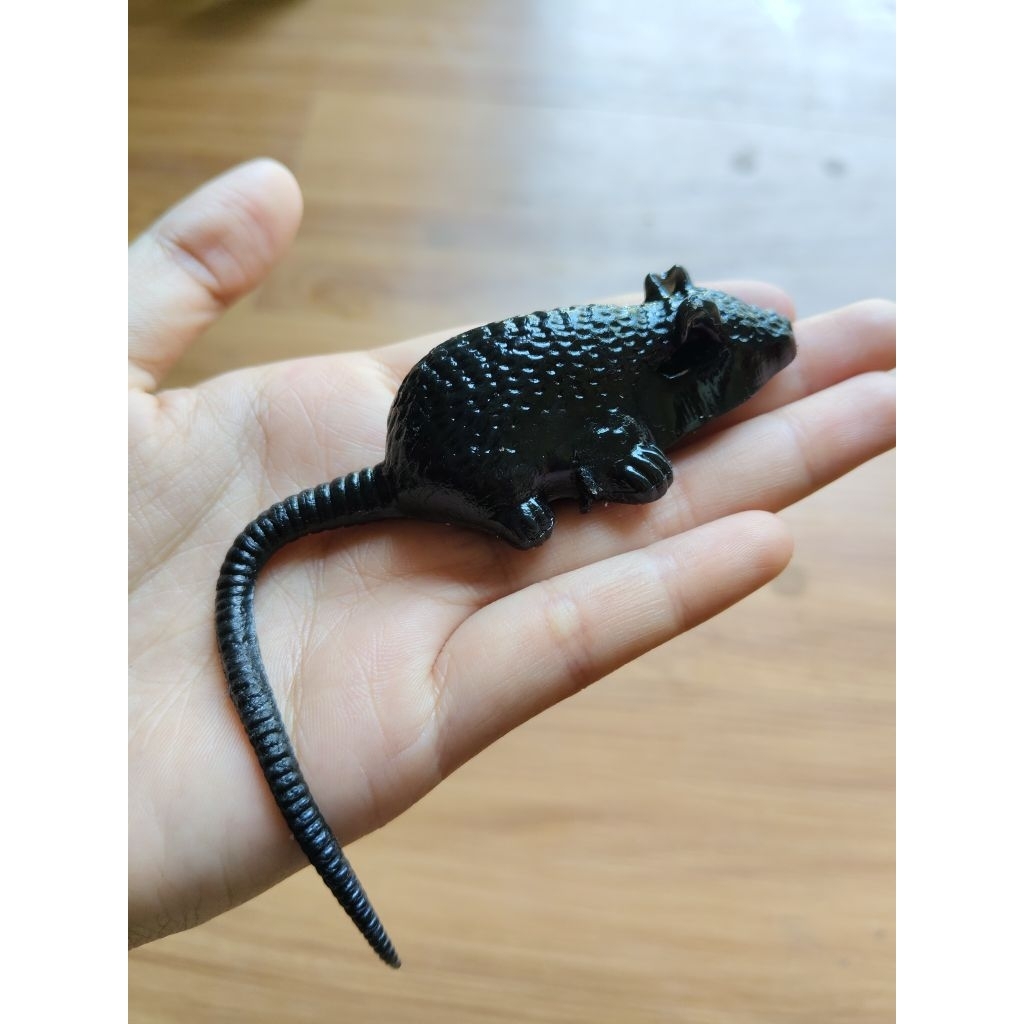 sticky tikus prank / sticky jelli hitam / mainan prank / animal karet