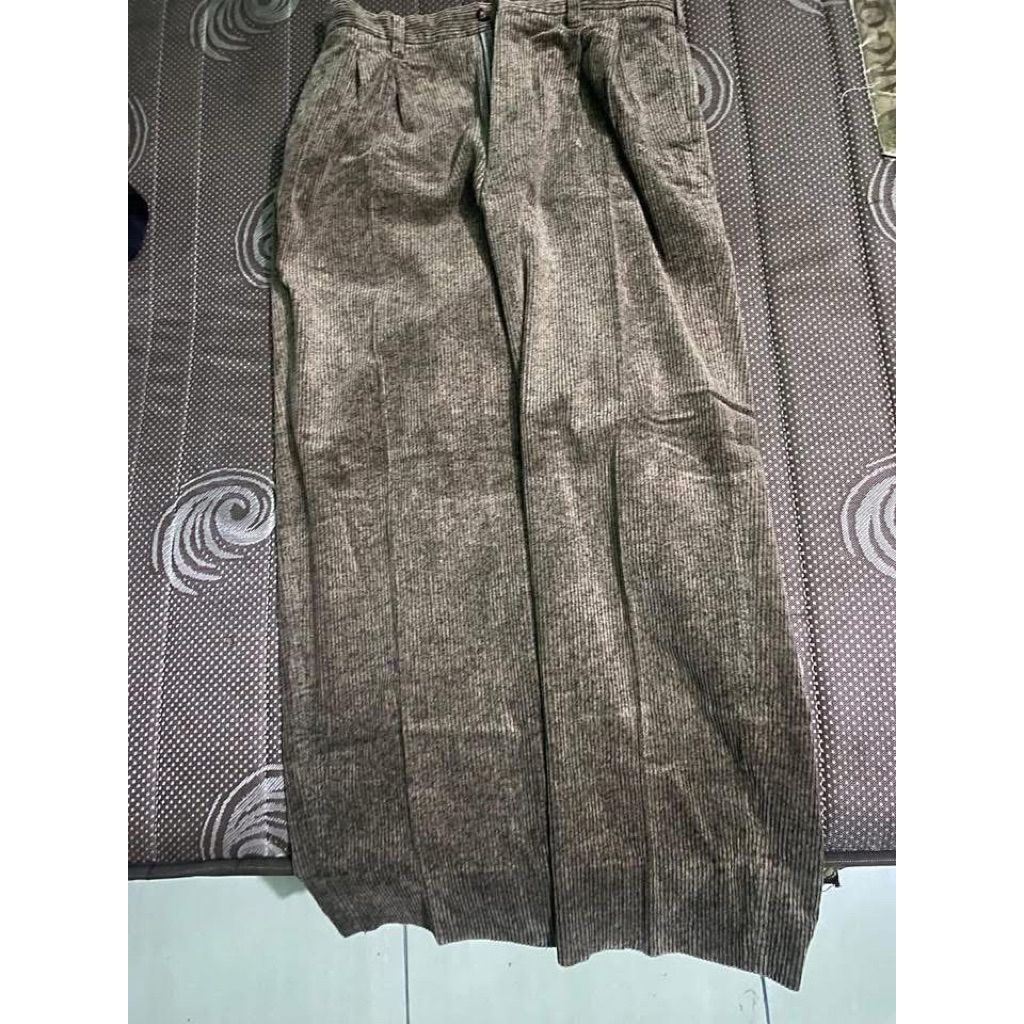 celana coduroy