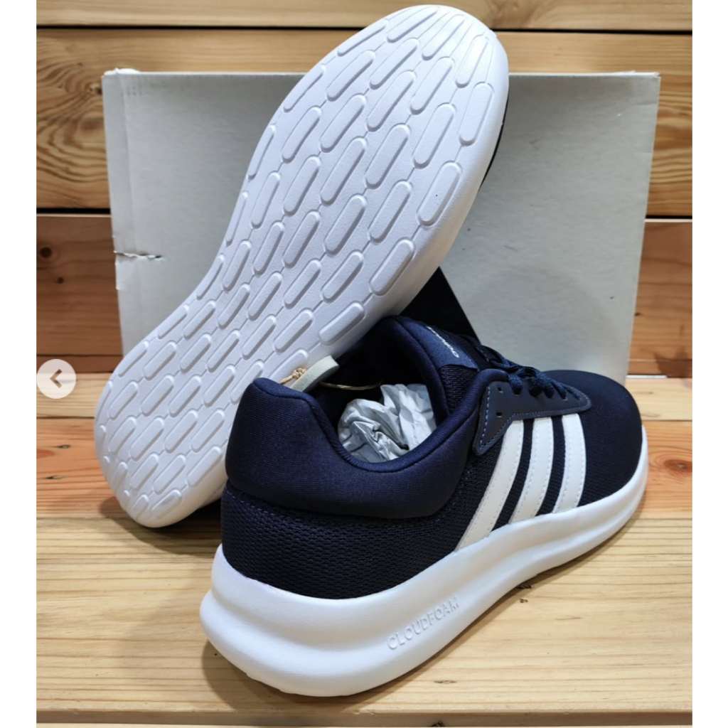 Sepatu 𝙰𝚍𝚒𝚍𝚊𝚜 Lite Racer 4.0