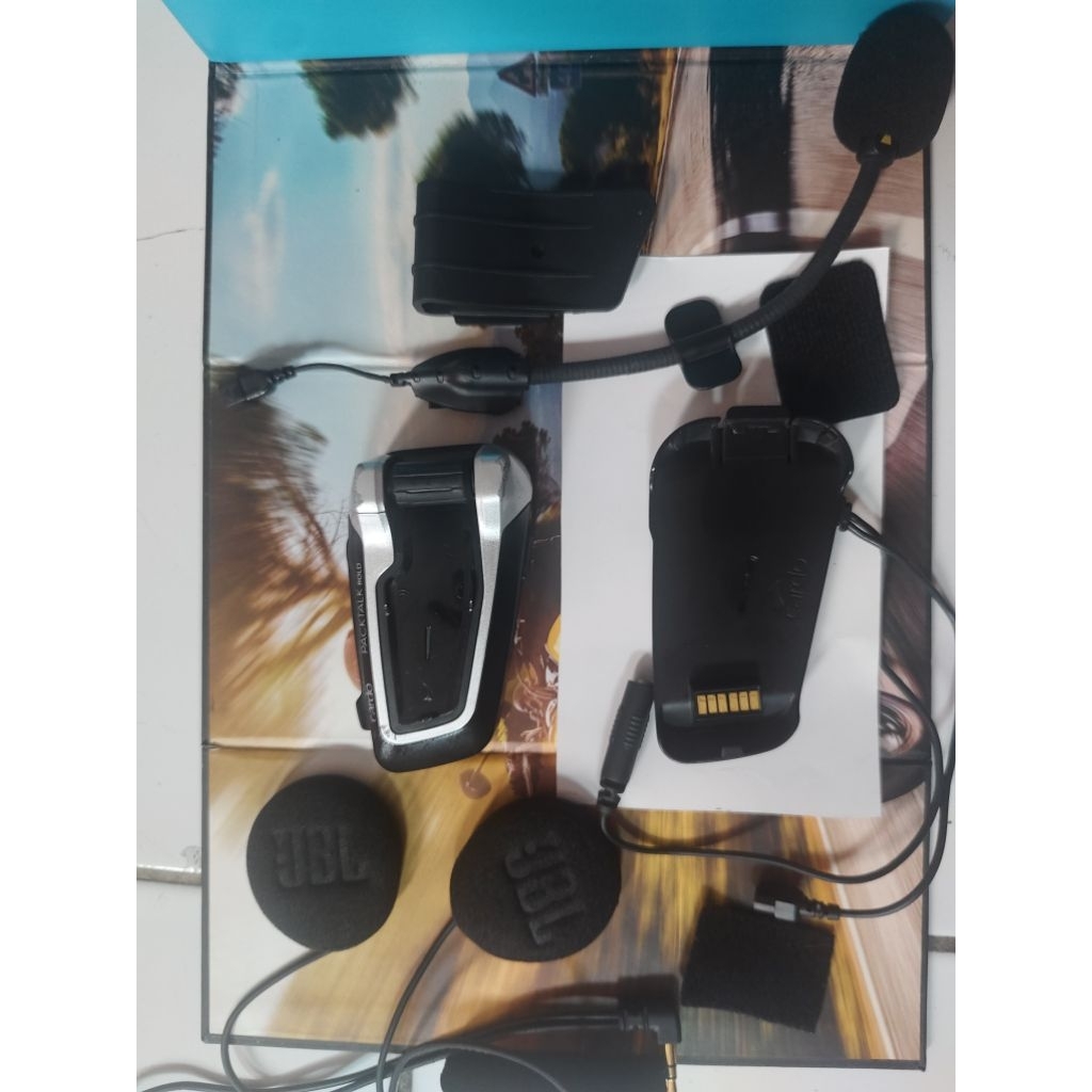 Cardo Packtalk Bold JBL