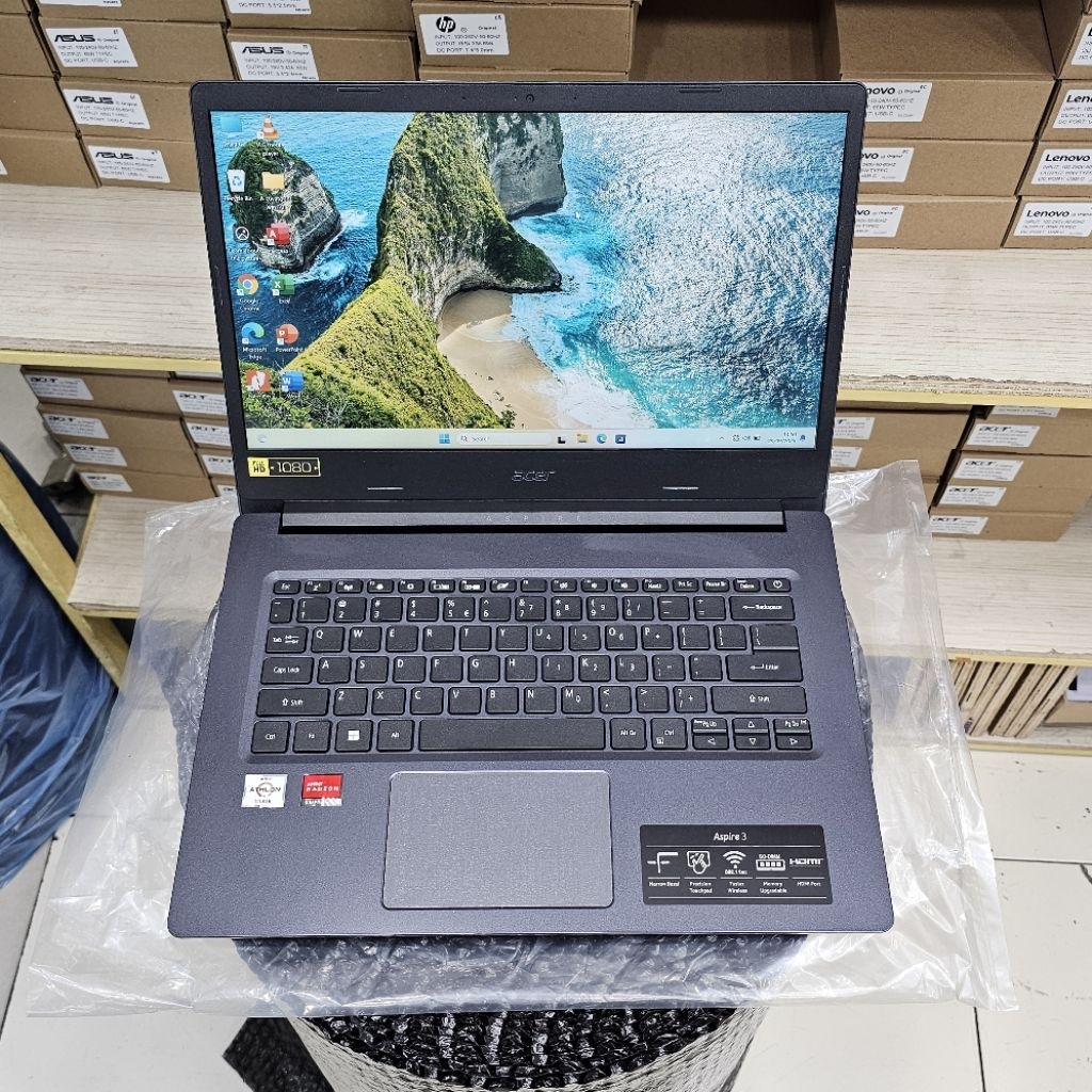 Laptop Acer Aspire AMD Atlon Silver 3050U RAM 4GB SSD 256GB Generasi Terbaru Windows 11