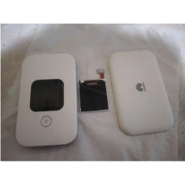 casing dan tutup modem e5577