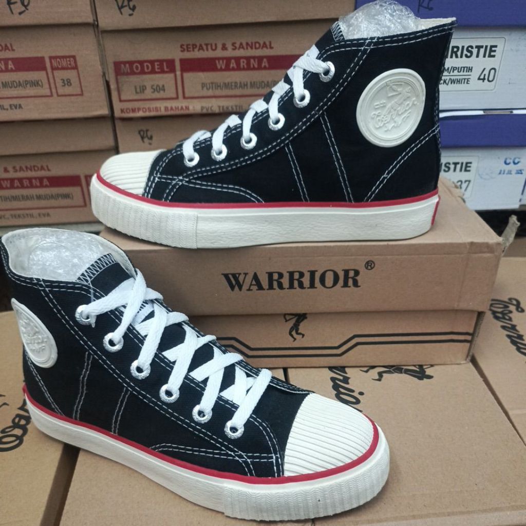 Sepatu warrior Classic High (tinggi) hitam/putih Original sepatu Indonesia