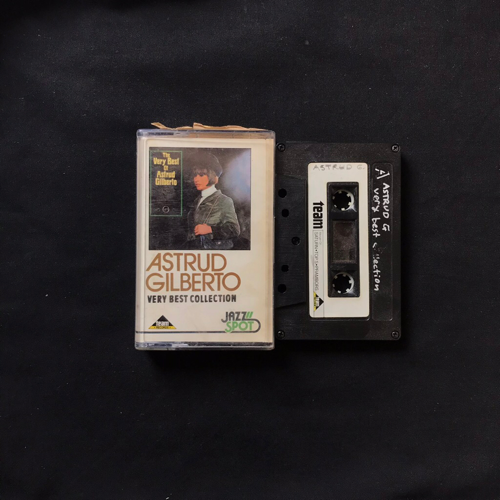 Kaset Astrud Gilberto - The Very Best of