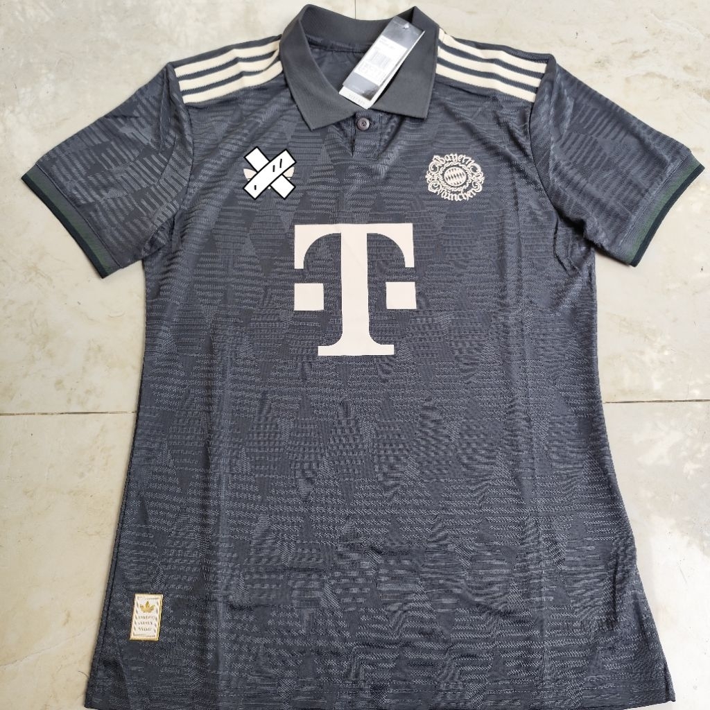 Jersey Bayern Munchen Oktoberfest 2024/25 Player Issue