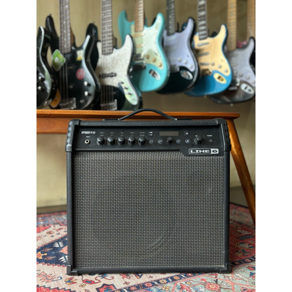 Amplifier Line 6 Spider V60 Second Hand Mulus  Harga Terjangkau