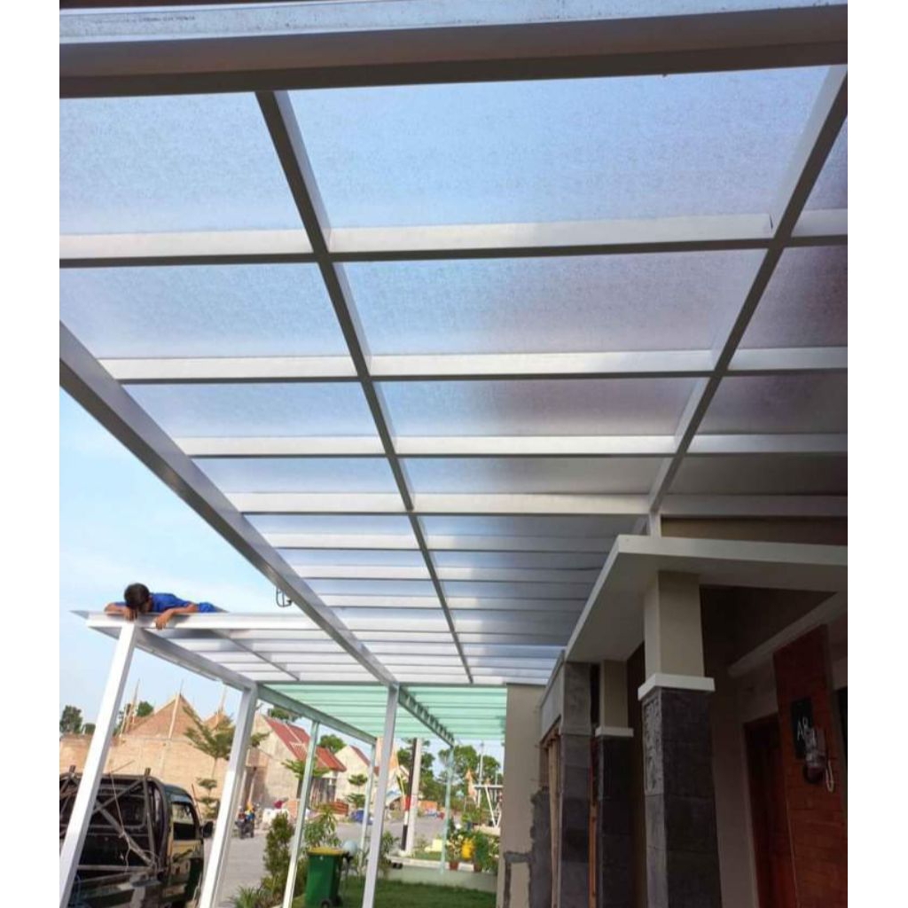kanopi atap polycarbonate minimalis
