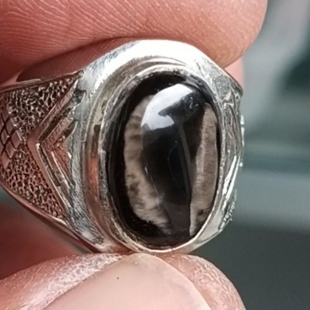 NATURAL BASALTIC GLASS 100% ASLI / BATU BULU MACAN LUMAJANG