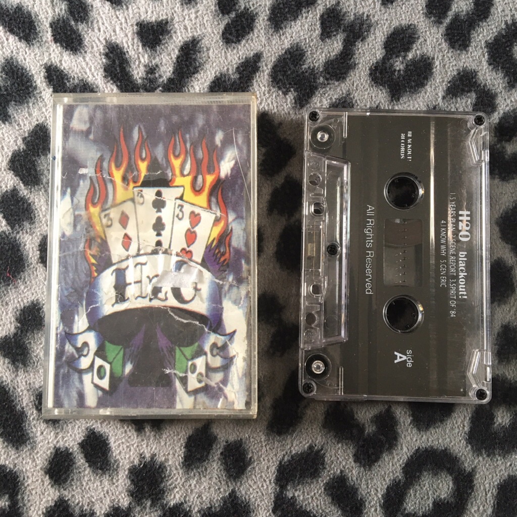 Kaset Tape Bootleg H2O - Blackout (cover lengket)